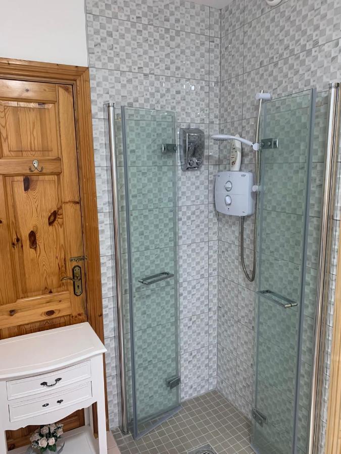 Garrenmore Lodge B&B 蒂珀雷里 外观 照片
